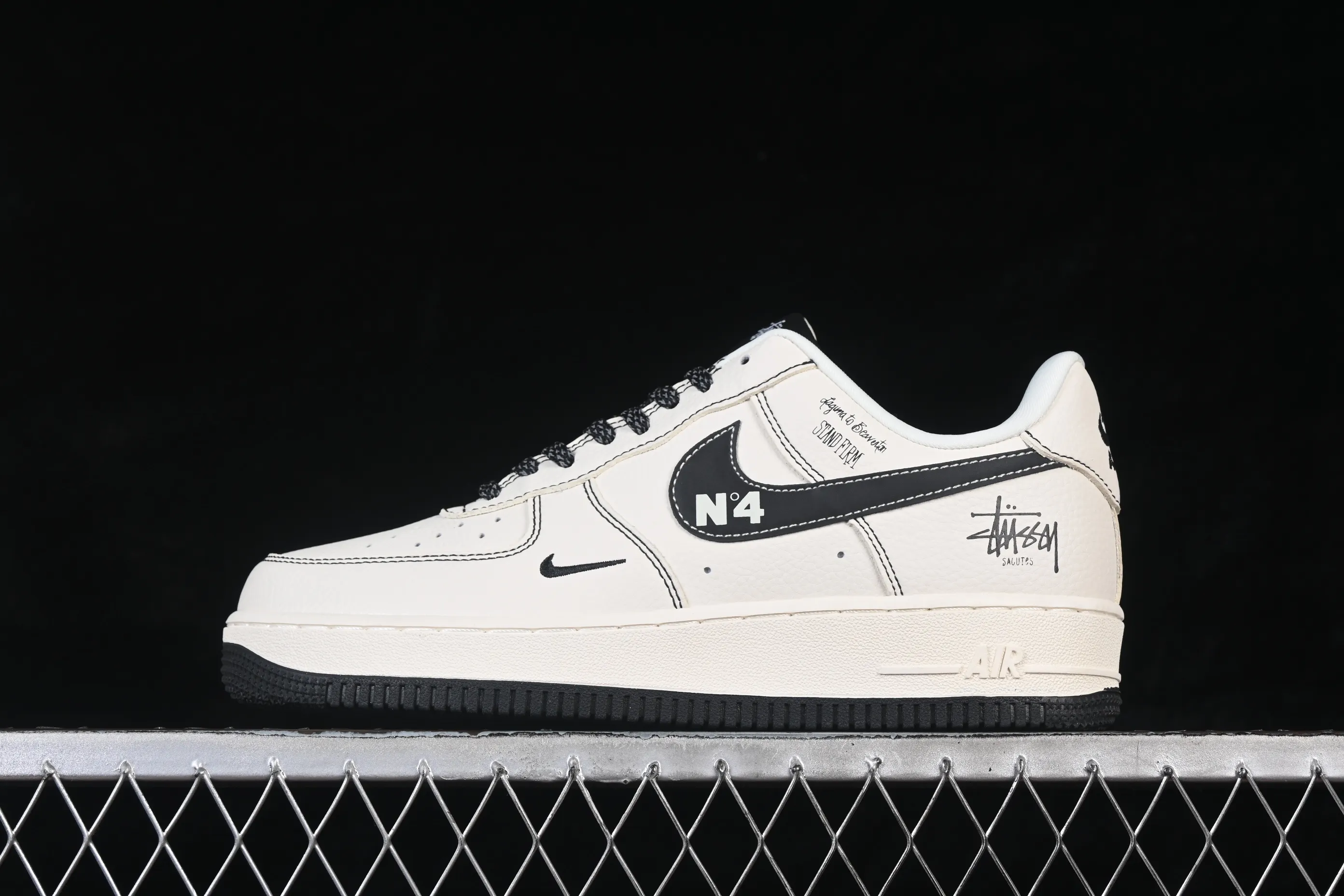 All categories Nk Air Force 1 Air Force series Nk Air Force 1 Low Air Force low-top Nike Air Force 1'07 Low Stussy co-branded classic white and black Air Force 1 low-top casual sneakers DD1982-329